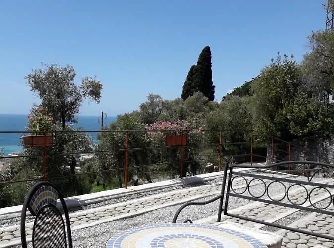 Tigullio Vacations Panoramica 拉瓦尼亚